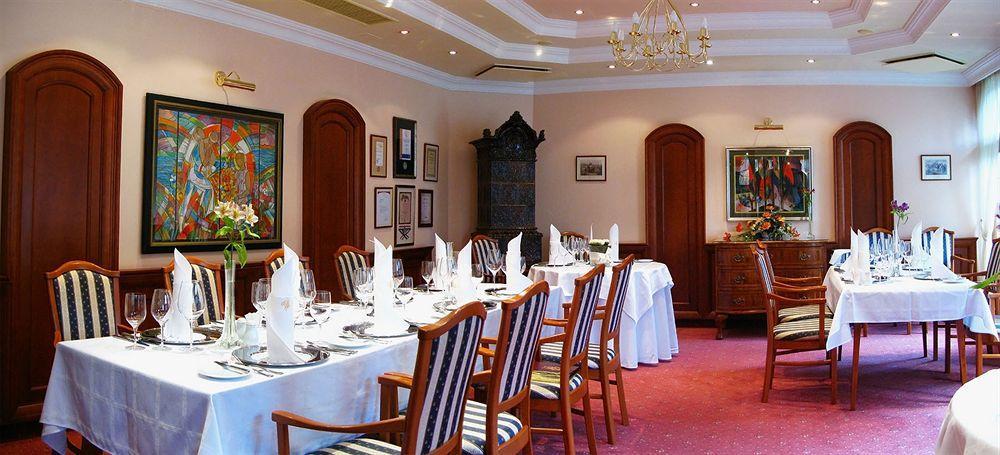 Medici & Restaurant 4*