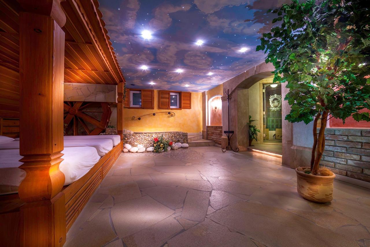 Medici & Restaurant 4* Veszprém